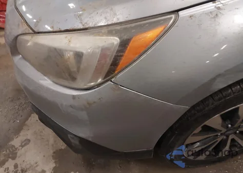 2017 Subaru Outback 2.5I Limited z USA, uszkodzony, nr VIN 4S4BSANC3H3292969